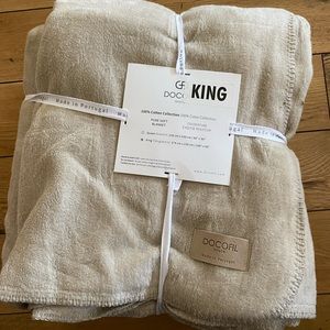 DOCOFIL WHITE 100% Cotton Collection King Blanket